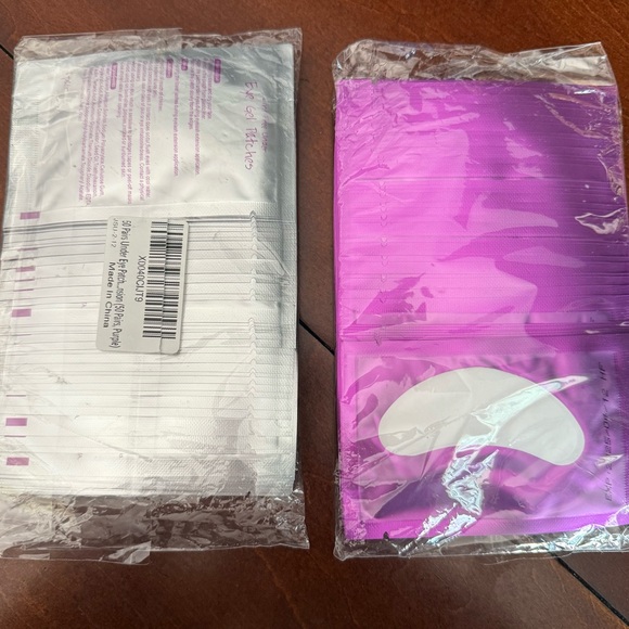 Under Eye Gel Patches - Picture 4 of 6